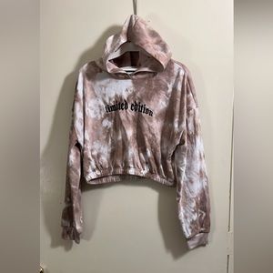 Rue21 Cropped Hoodie ⭐️Free with purchase⭐️